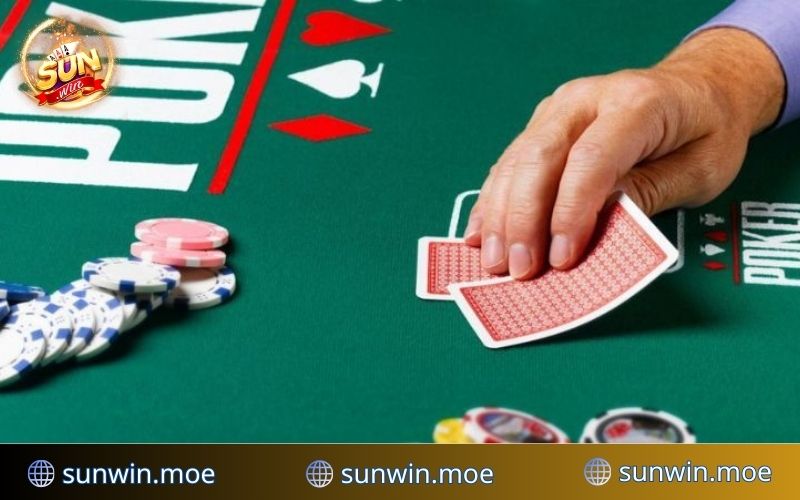 Hiểu rõ các vòng cược Poker để tham gia hiệu quả